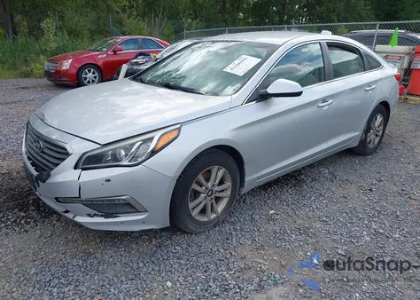 2015 Hyundai Sonata Se z USA, uszkodzony, nr VIN 5NPE24AF5FH174507